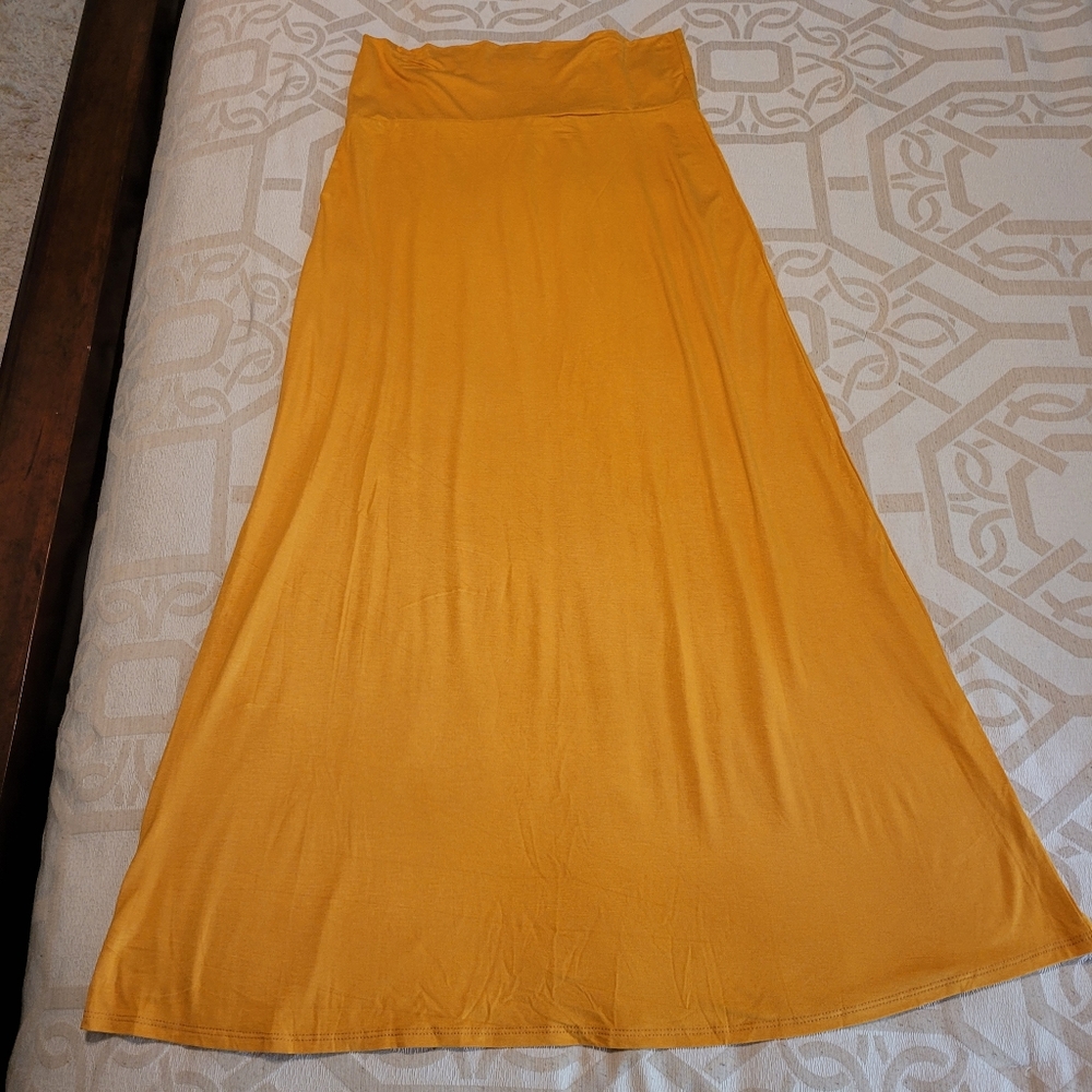 Moa Collection maxi skirt